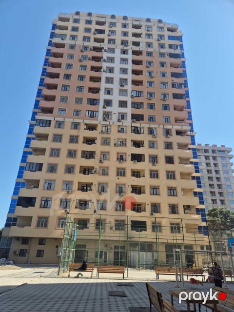Satılır 3 otaqlı yeni tikili 130 m²