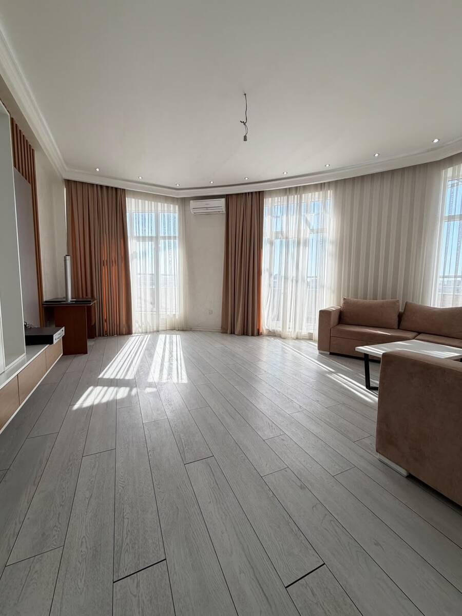 Satılır 3 otaqlı yeni tikili 145 m² — Mənzil, Bakı (7)
