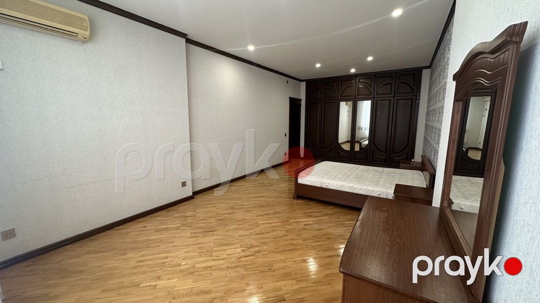 İcarəyə verilir 5 otaqlı yeni tikili 240 m² — Mənzil, Bakı (6)
