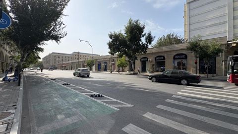 İcarəyə verilir 2 otaqlı köhnə tikili 50 m² — Bakı