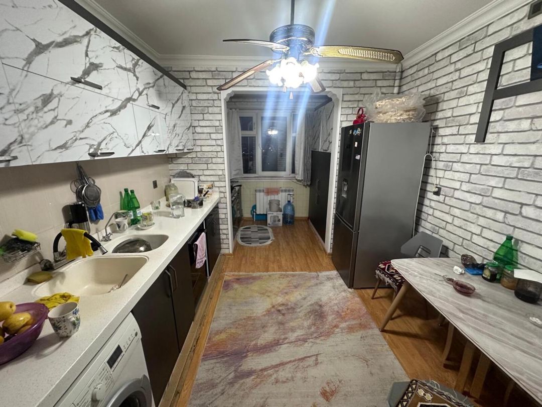 Satılır 5 otaqlı köhnə tikili 120 m² — Mənzil, Bakı (3)
