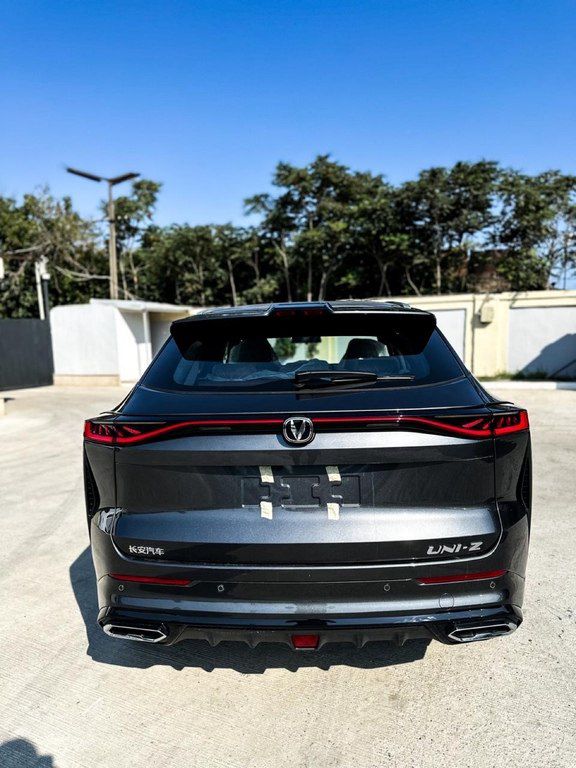 Changan Uni-Z, 1.5 L, 18.4 kWh, 2026 il, yeni — Avtomobillər, Babək (5)