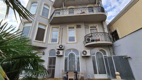 İcarəyə verilir 2 otaqlı köhnə tikili 60 m² — Bakı