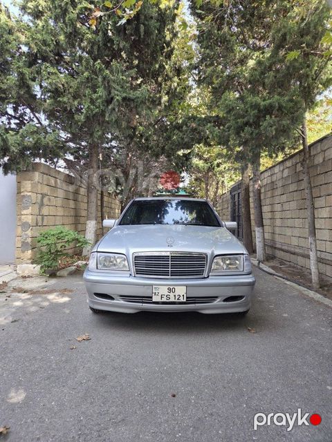 Mercedes C 200, 2.0 L, 1997 il, 390 000 km — Bakı