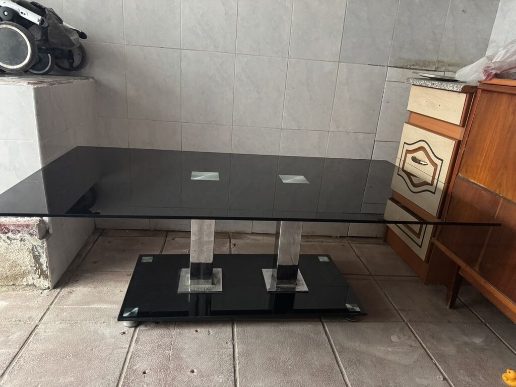 Düz masa, Açılmayan, Təkərsiz, Şüşə, Zəmanətsiz — Mebel, Masazır (2)