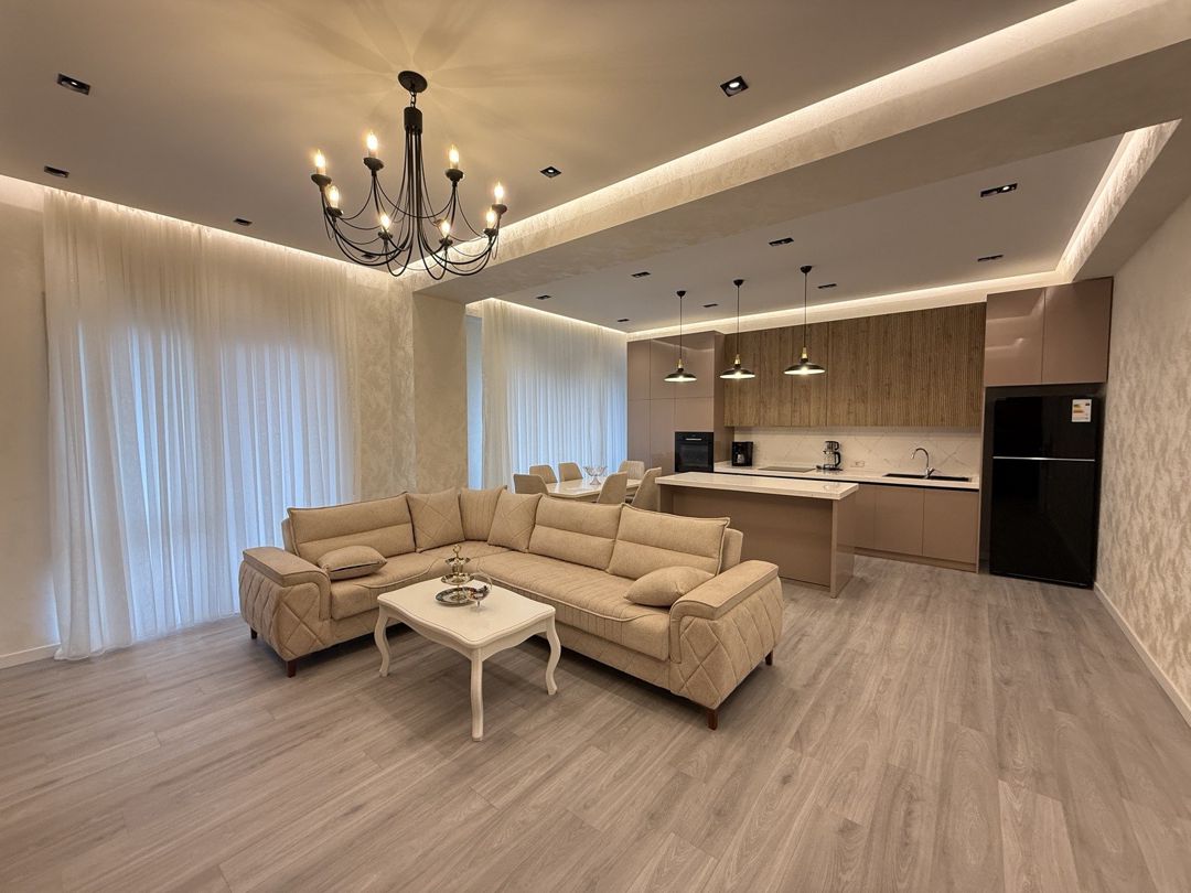 İcarəyə verilir 4 otaqlı yeni tikili 170 m² — Mənzil, Bakı (6)