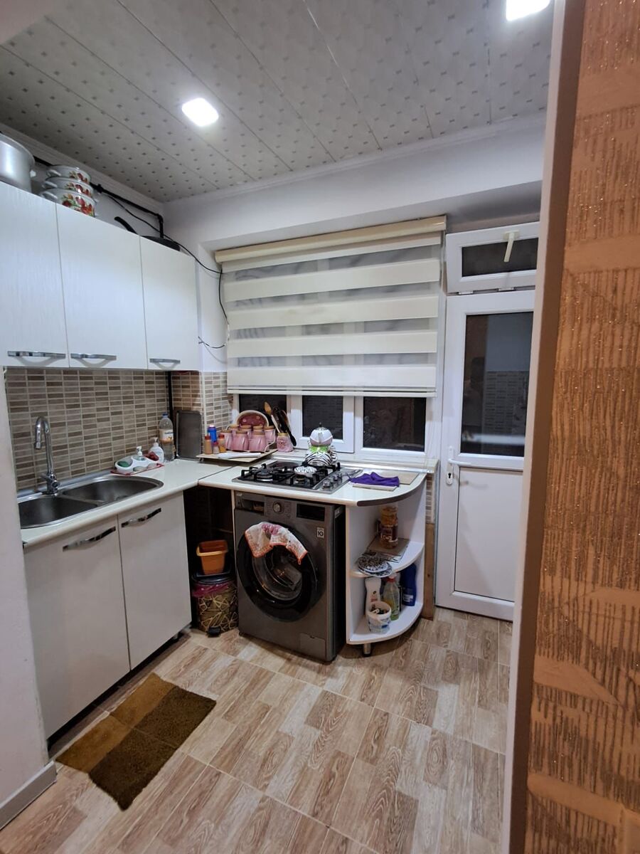 Satılır 4 otaqlı köhnə tikili 80 m² — Mənzil, Bakı (8)