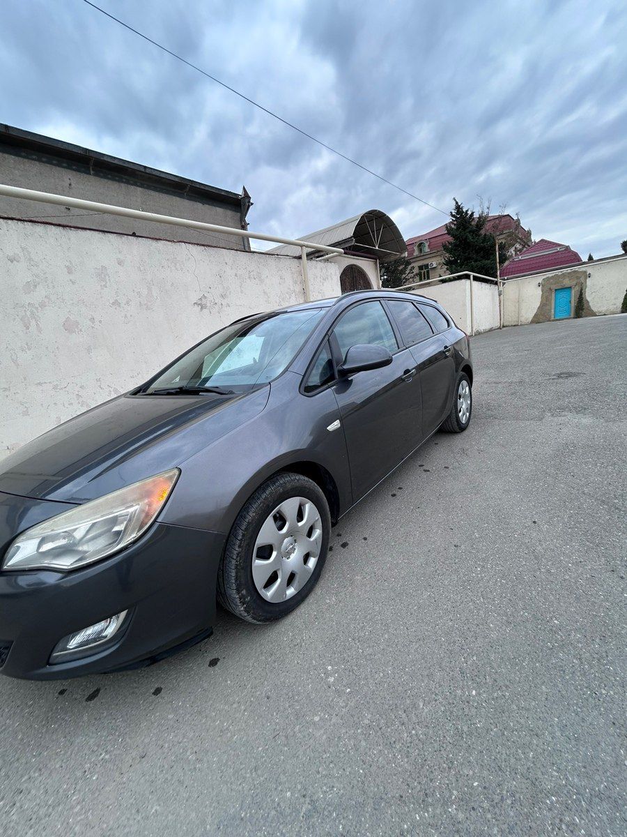 Opel Astra, 2011 il — Avtomobillər, Bakı (10)