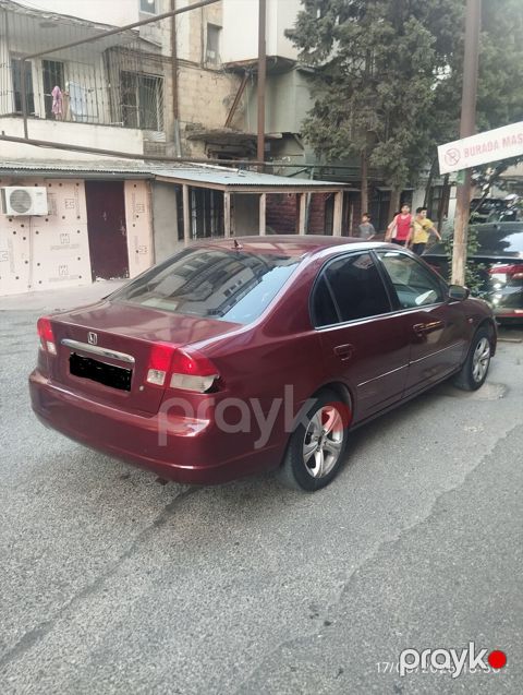 Honda Civic: 1.6 l 2003 il Sedan