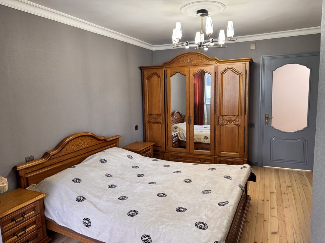 Satılır 3 otaqlı köhnə tikili 99 m² — Mənzil, Bakı (5)