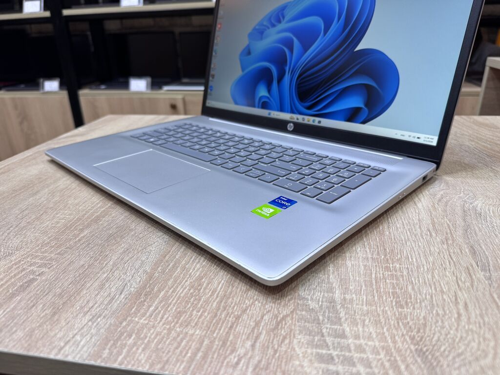 İşlənmiş HP Pavilion, 17.3 Intel Core i7, 512 GB, Ünvandan götürmə, Ödənişli çatdırılma, Rayonlara çatdırılma — HP, Bakı (5)