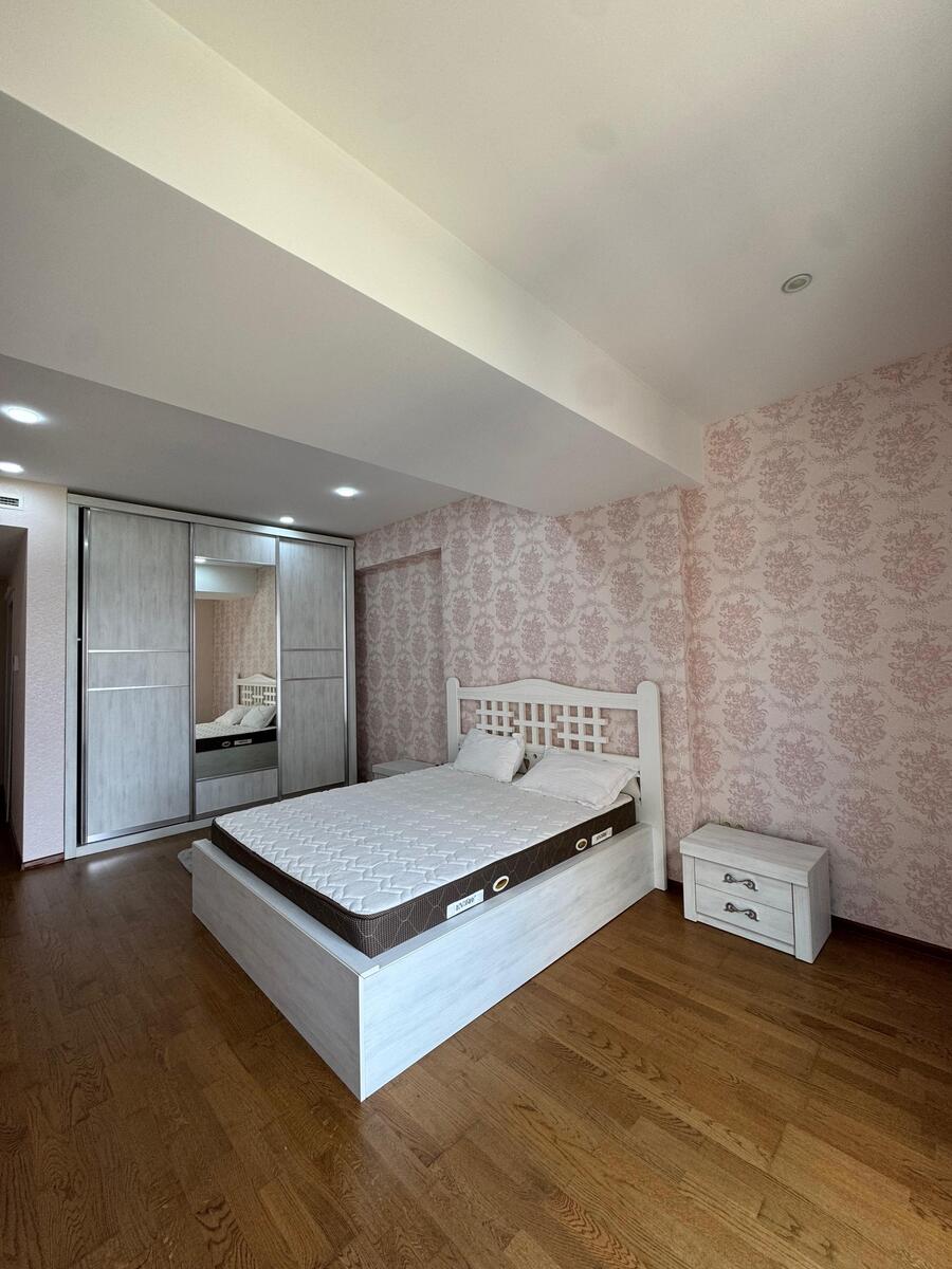 İcarəyə verilir 3 otaqlı yeni tikili 170 m² — Mənzil, Bakı (9)