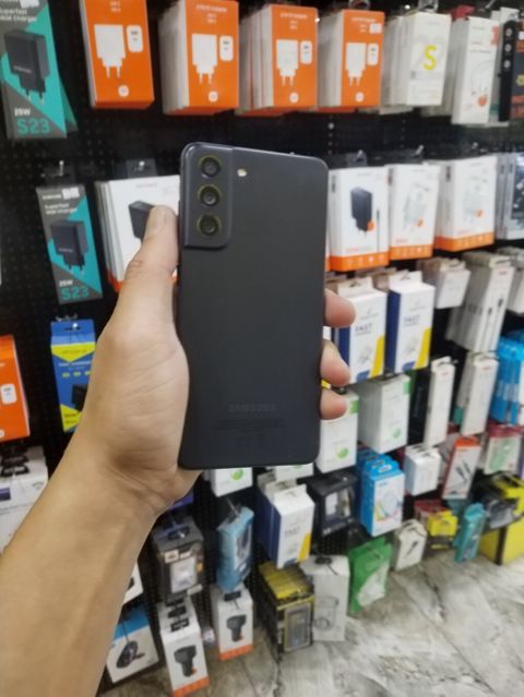 Samsung Galaxy S21 FE, rəng - Qara, Barmaq izi — Ağdaş