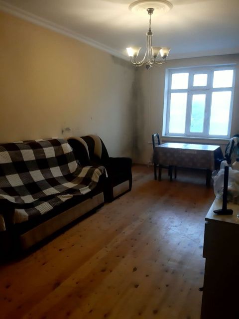 İcarəyə verilir 2 otaqlı köhnə tikili 54 m² — Bakı