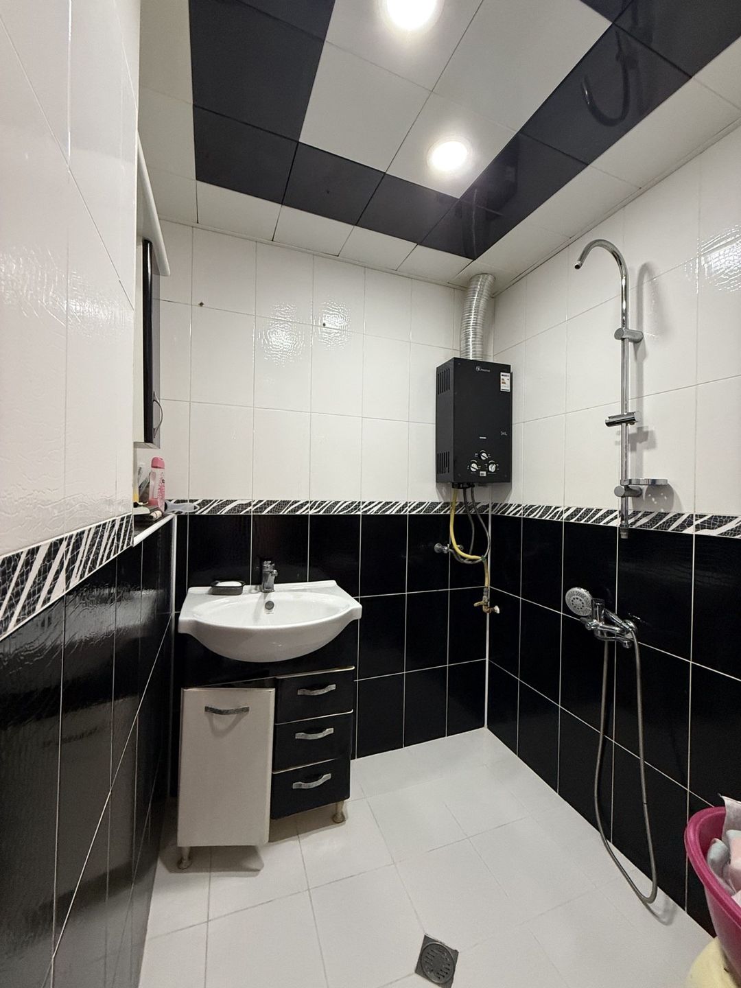 Satılır 3 otaqlı köhnə tikili 85 m² — Mənzil, Bakı (8)