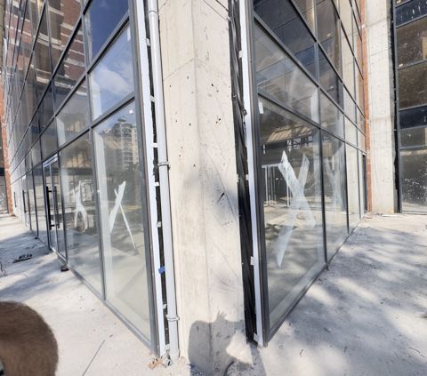 Satılır obyekt 200 m² — Bakı