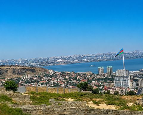 Satılır torpaq 18 sot — Bakı
