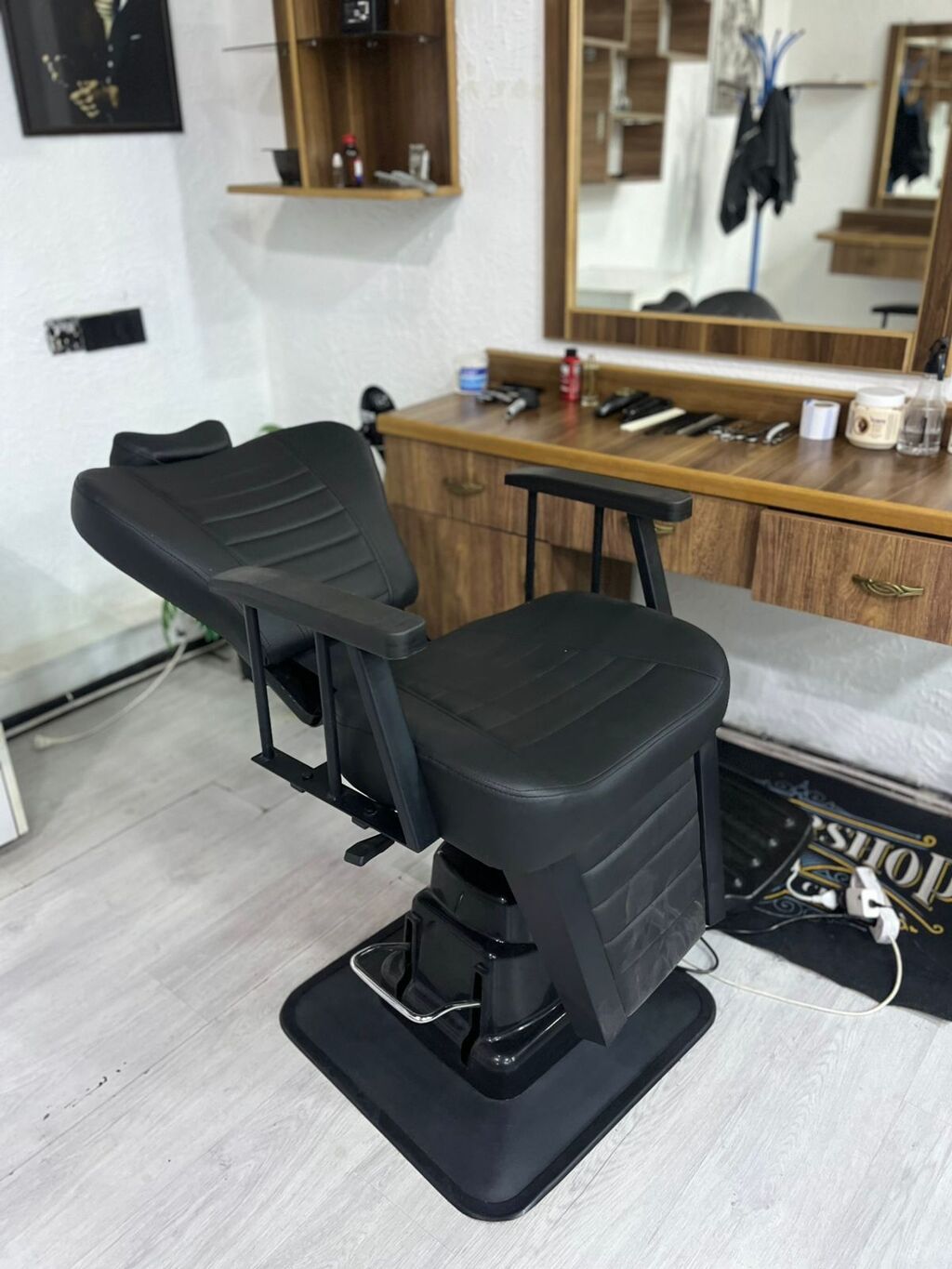 Salon ve berberxana ücün 3 eded kreslo demek olarki Yenidir .Qiymet — Mebel, Bakı (3)