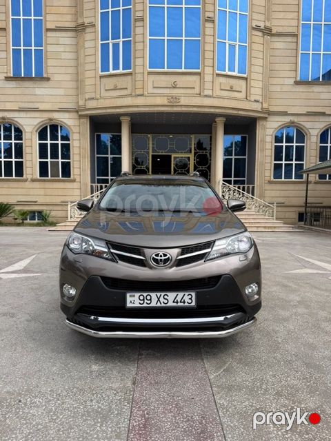 Toyota RAV4, 2.0 L, 2013 il, 130 000 km