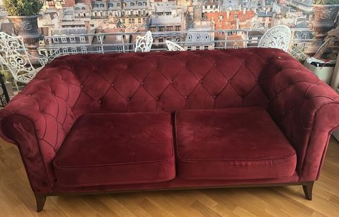 Türk istehsali divan. 300azn.ideal veziyetde unvan azadlıq — Bakı