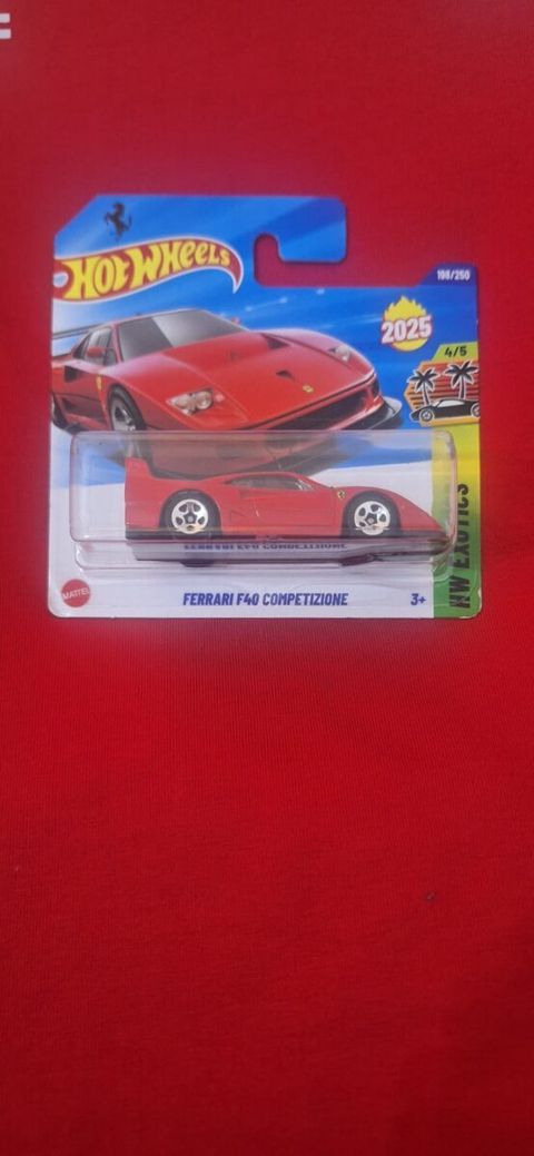 Hotwheels Ferrari F40 modeli — Bakı