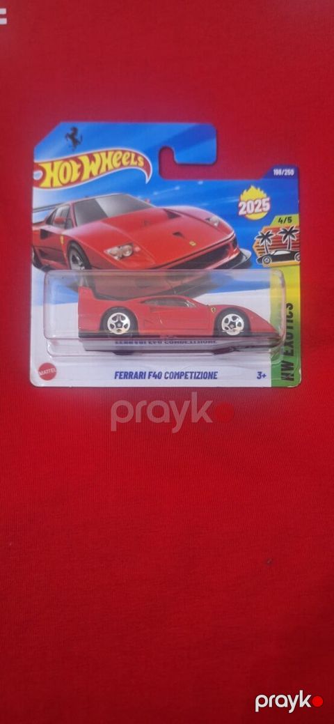 Hotwheels Ferrari F40 modeli — Bakı