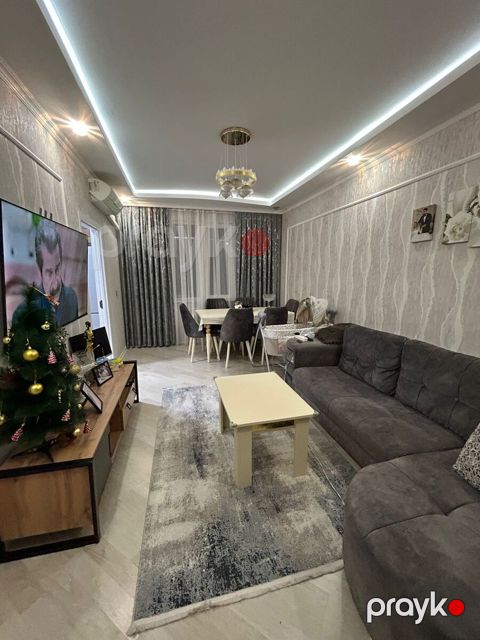 Satılır 2 otaqlı yeni tikili 64 m²