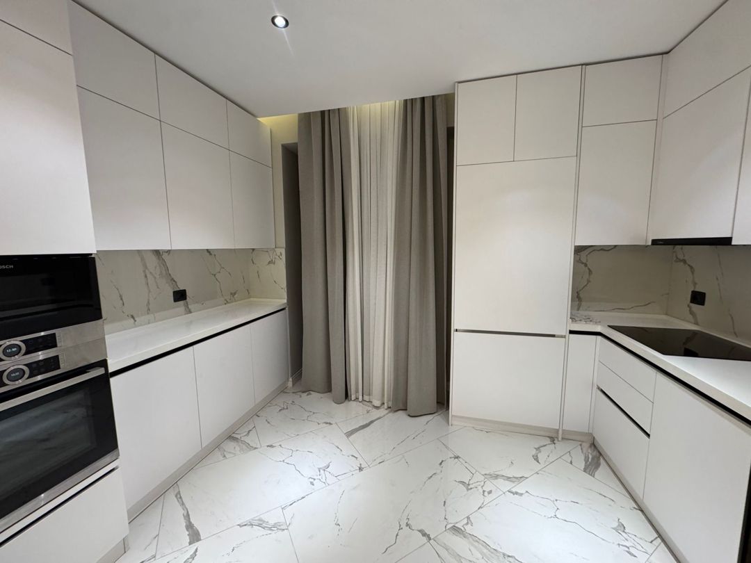 İcarəyə verilir 3 otaqlı yeni tikili 110 m² — Mənzil, Bakı (7)