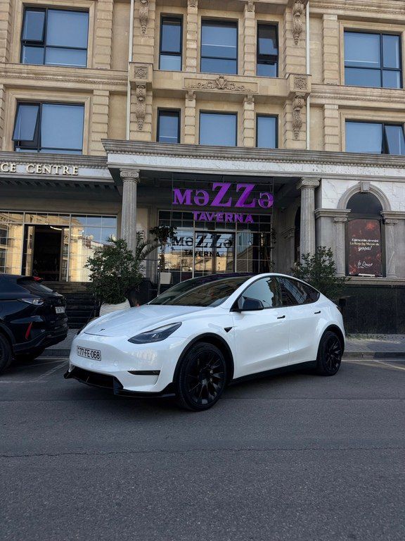 Tesla Model Y, 75 kWh, 2022 il, 130 000 km — Avtomobillər, Bakı (11)