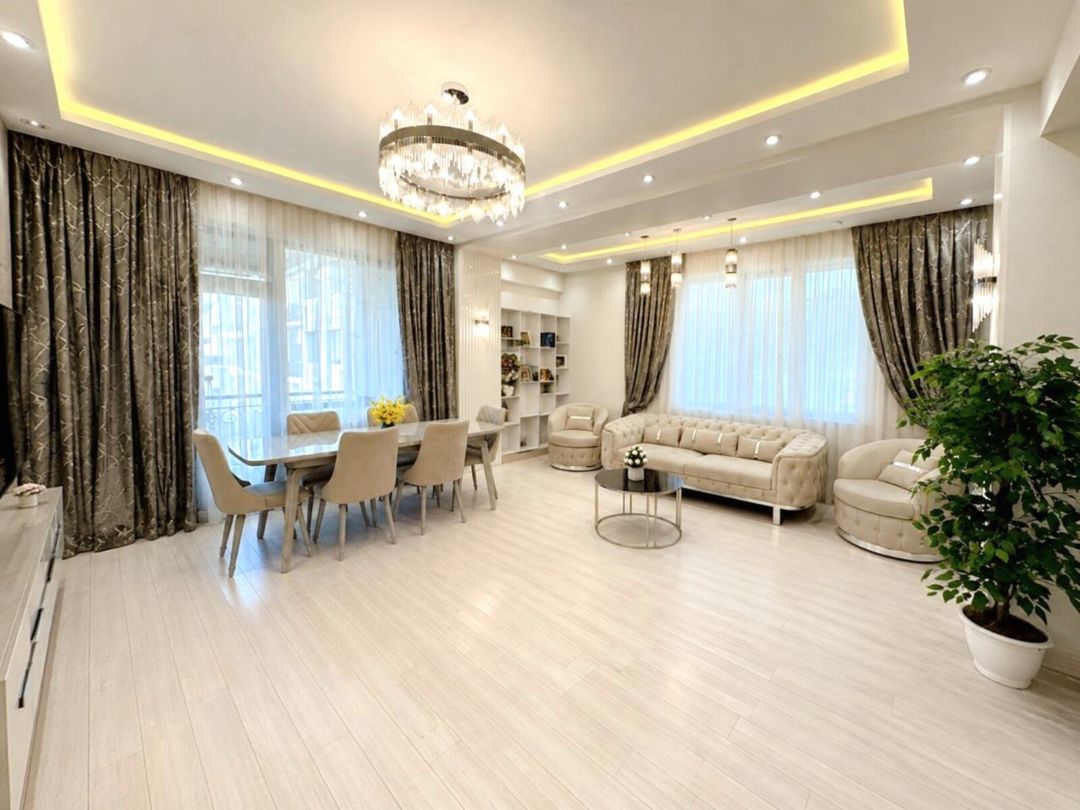 Satılır 3 otaqlı yeni tikili 130 m² — Mənzil, Bakı