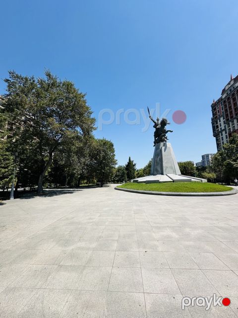 İcarəyə verilir 2 otaqlı ofis 85 m²
