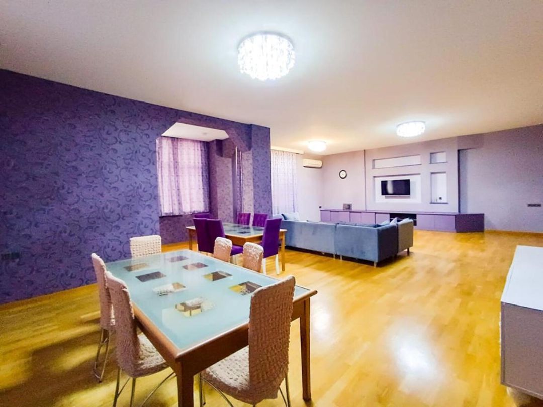 Satılır 3 otaqlı yeni tikili 225 m² — Mənzil, Bakı (2)