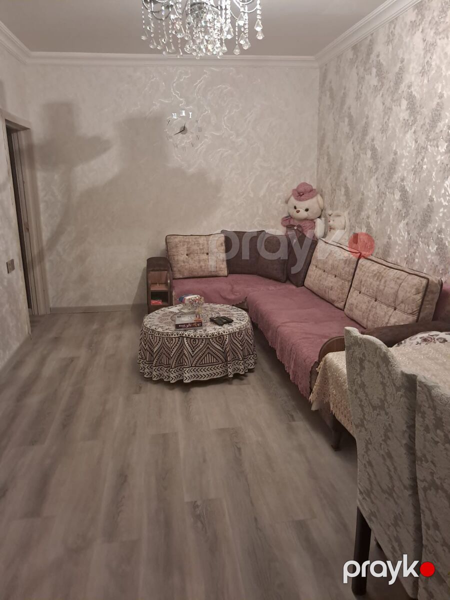 Satılır 4 otaqlı köhnə tikili 80 m² — Mənzil, Bakı (2)