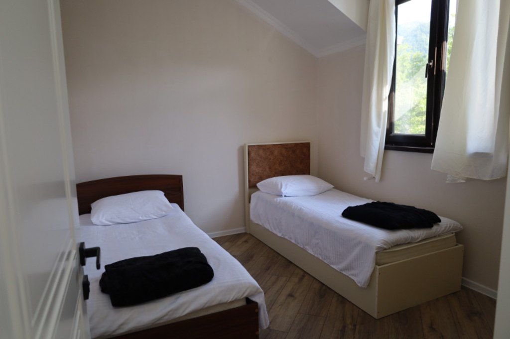 Bağ evi kirayə verilir, Qax r — Ev, villa, Qax (7)