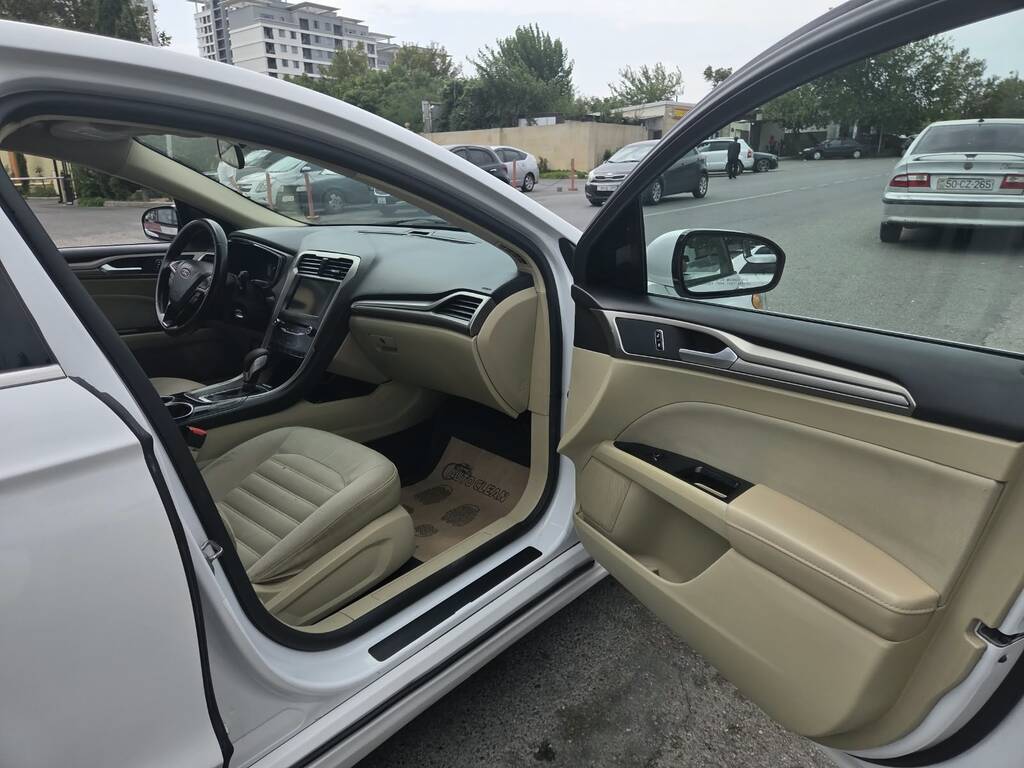 Ford Fusion (North America), 1.5 L, 2014 il, 200 000 km — Avtomobillər, Bakı (12)
