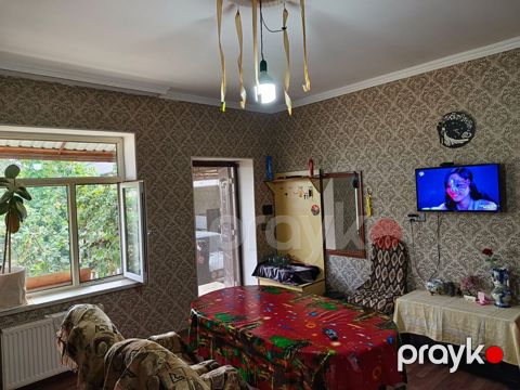 3 otaqlı, 110 kv. m, Orta təmir