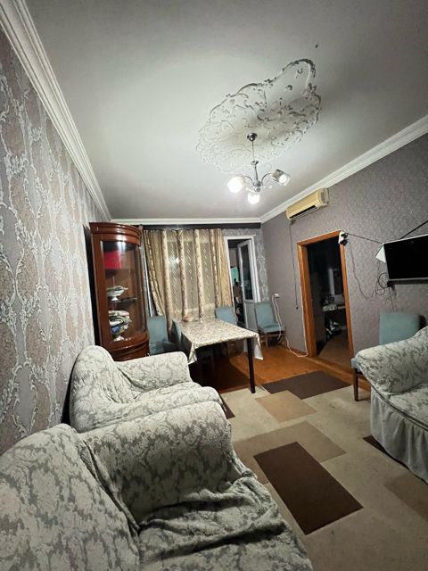 3-otaqlı mənzil, Bakıxanov qəs., 70 m² — Bakı