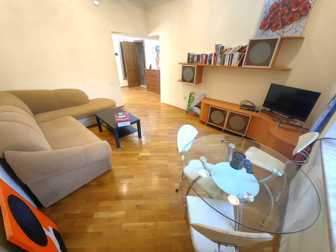 İcarəyə verilir 2 otaqlı köhnə tikili 60 m² — Mənzil, Bakı (3)