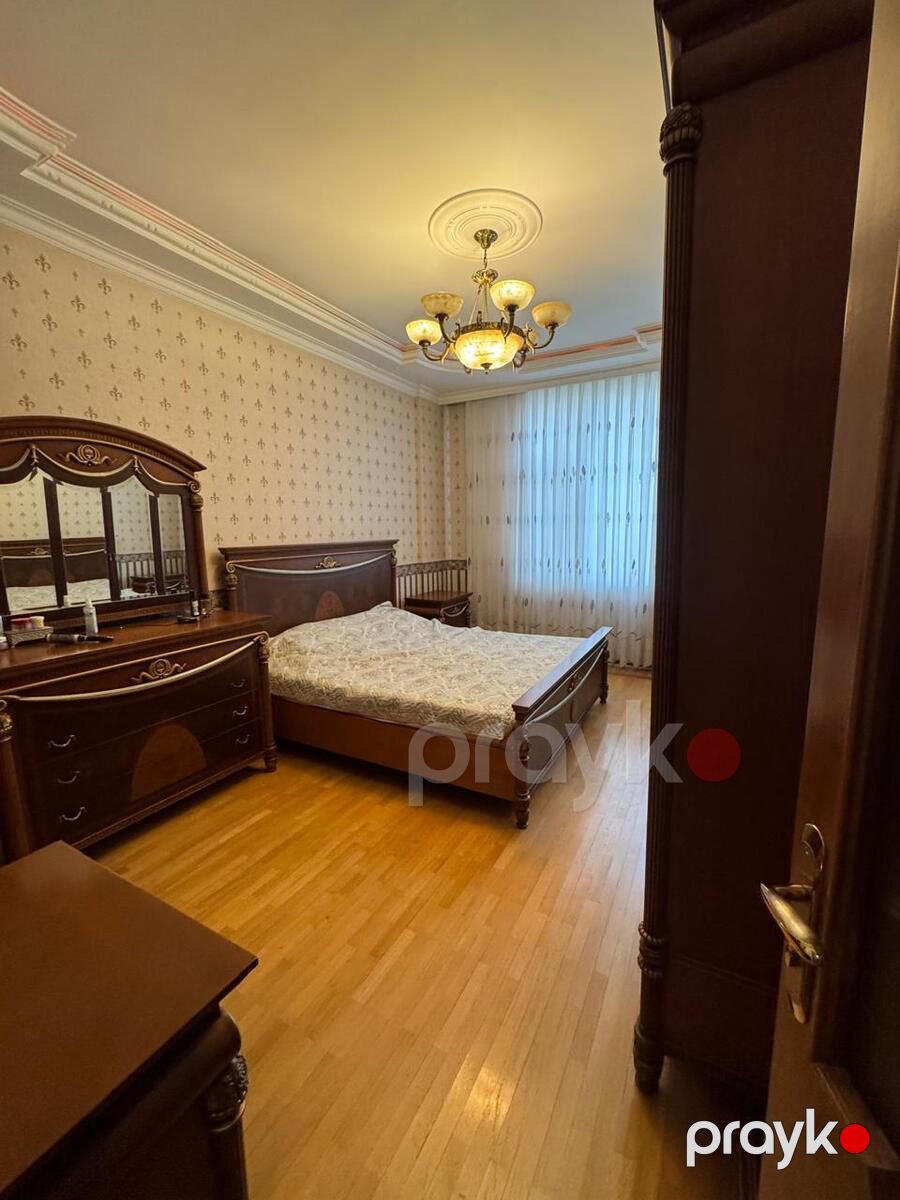 Satılır 4 otaqlı yeni tikili 180 m² — Mənzil, Bakı (9)