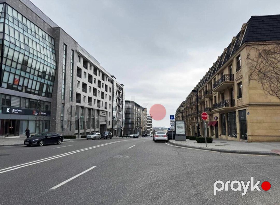 Satılır 4 otaqlı yeni tikili 300 m² — Mənzil, Bakı (7)