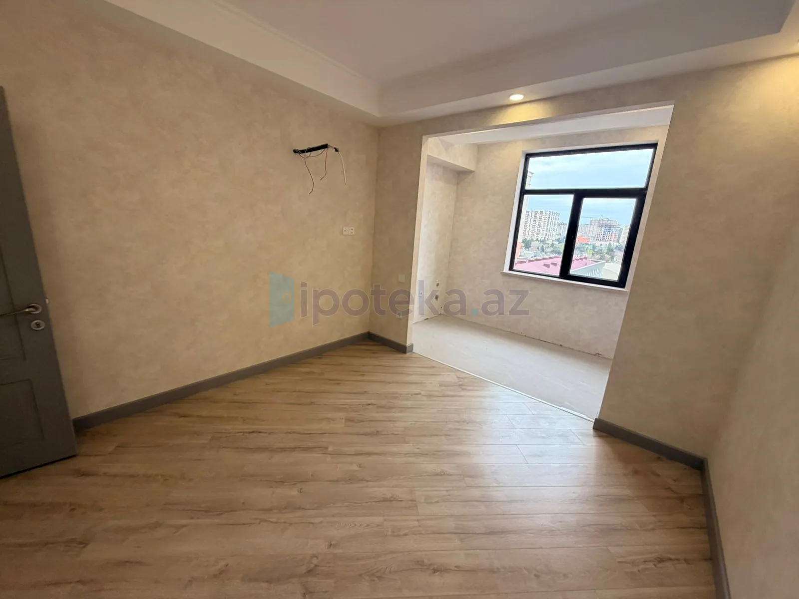 Satılır: 2 Otaq, Yeni tikili, Binəqədi r., 7-ci mkr q., 65.00 m² — guler xanim