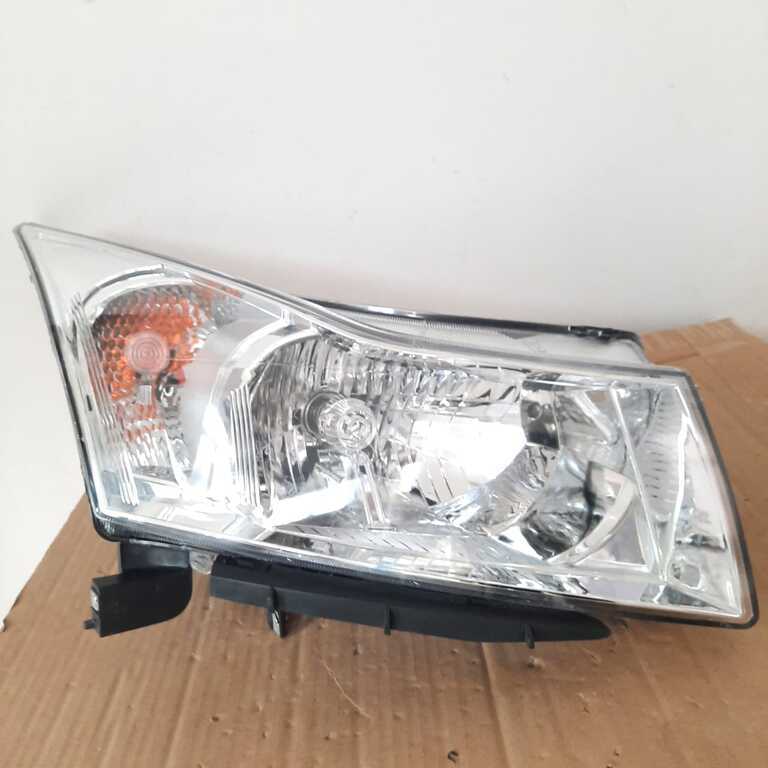 "Chevrolet Cruze 2010-1015" ön farası — Ehtiyat hissələri və aksesuarlar, Bakı (4)