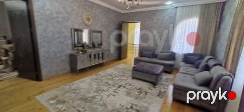 Satılır 7 otaqlı həyət evi/bağ evi 260 m²