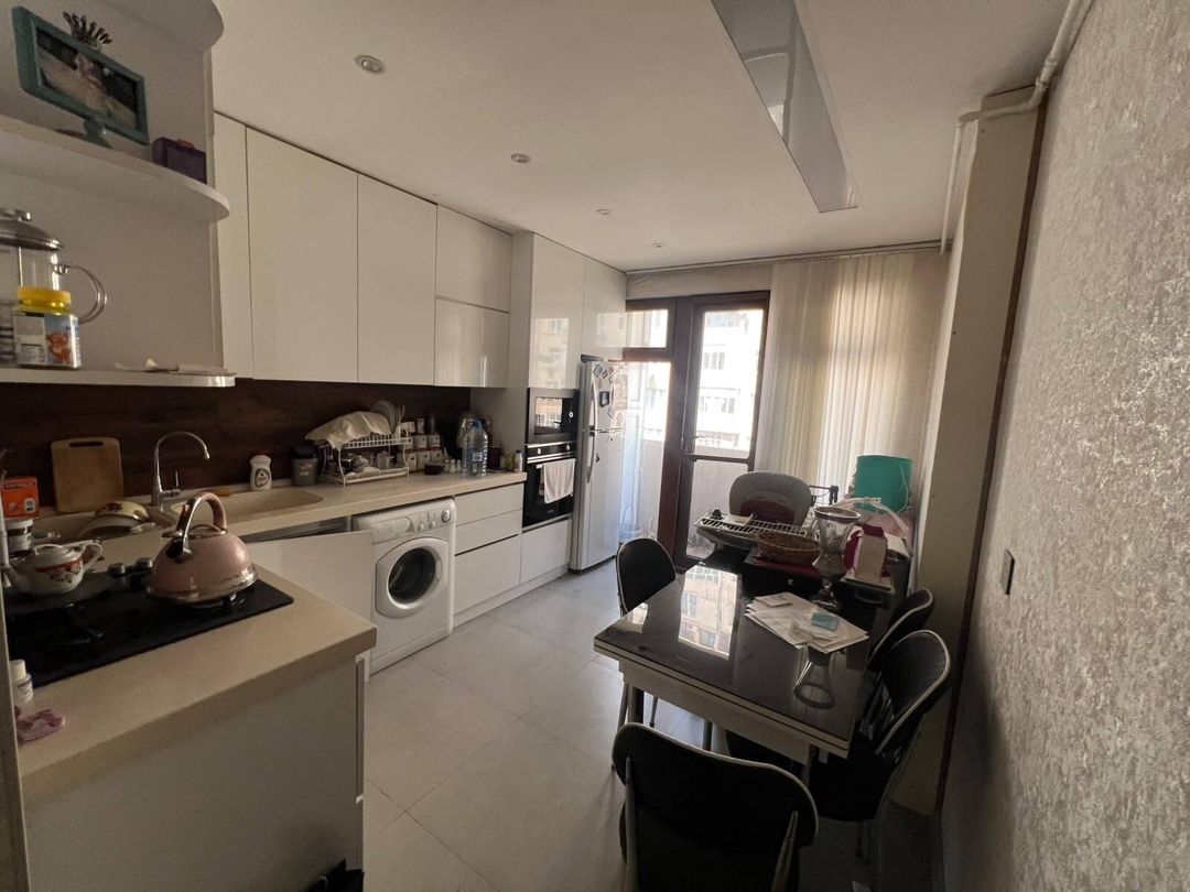 Satılır 2 otaqlı köhnə tikili 55 m² — Mənzil, Bakı (8)