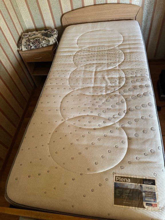 Elektron çarpayı — Mebel, Bakı (2)