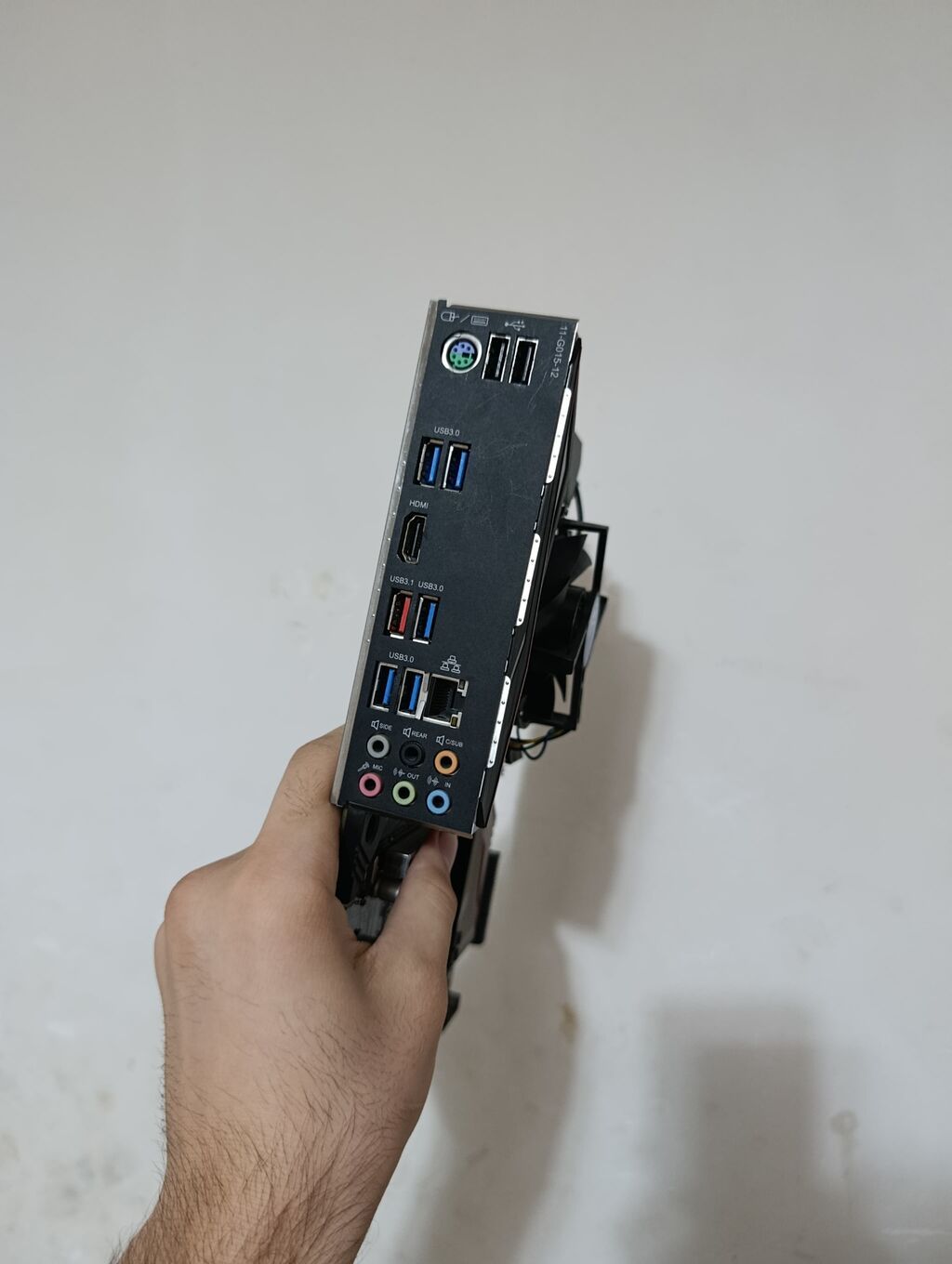 Gıgabyte Z390 Gamıng X anakarti + Intel core i5 9400 Xüsusiyyətlər — Ana platalar, Xırdalan (4)