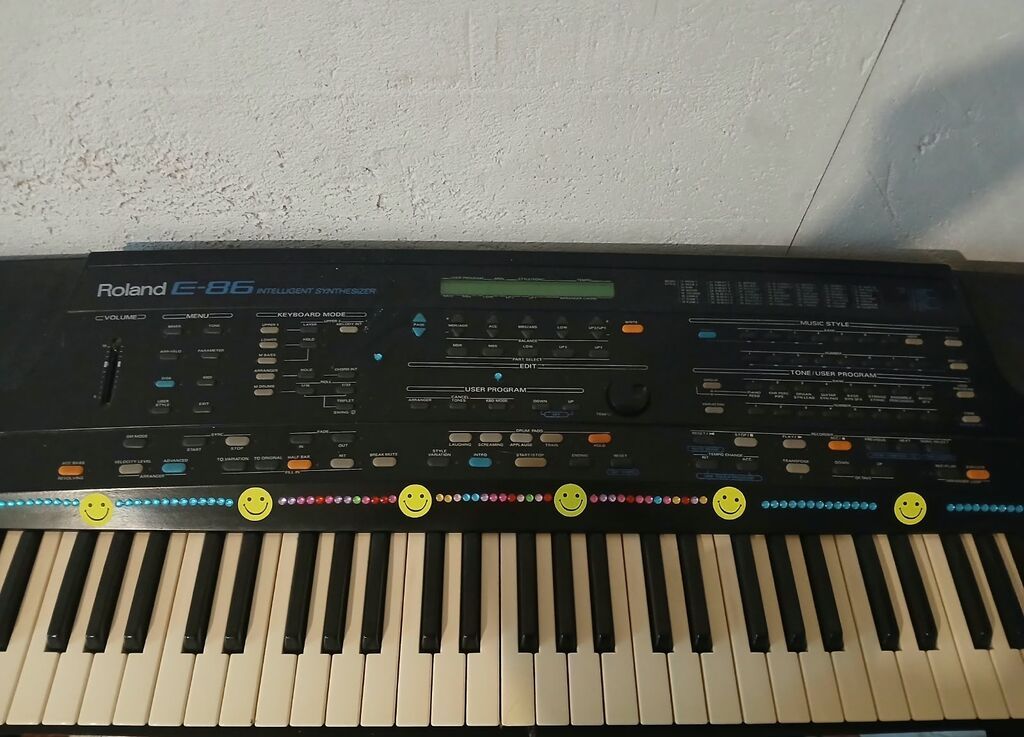 Sintezator, Roland, İşlənmiş — Pianino və digər klaviş alətləri, Sumqayıt (2)