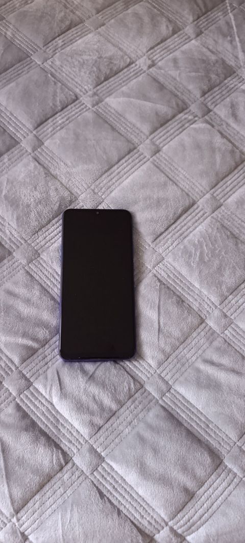 Redmi9.64GB.cızığı sınığı yoxdu — Bakı