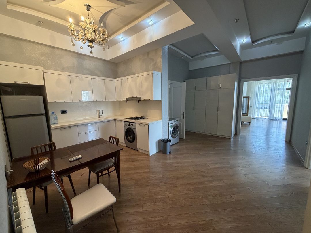 İcarəyə verilir 3 otaqlı yeni tikili 120 m² — Mənzil, Bakı (9)
