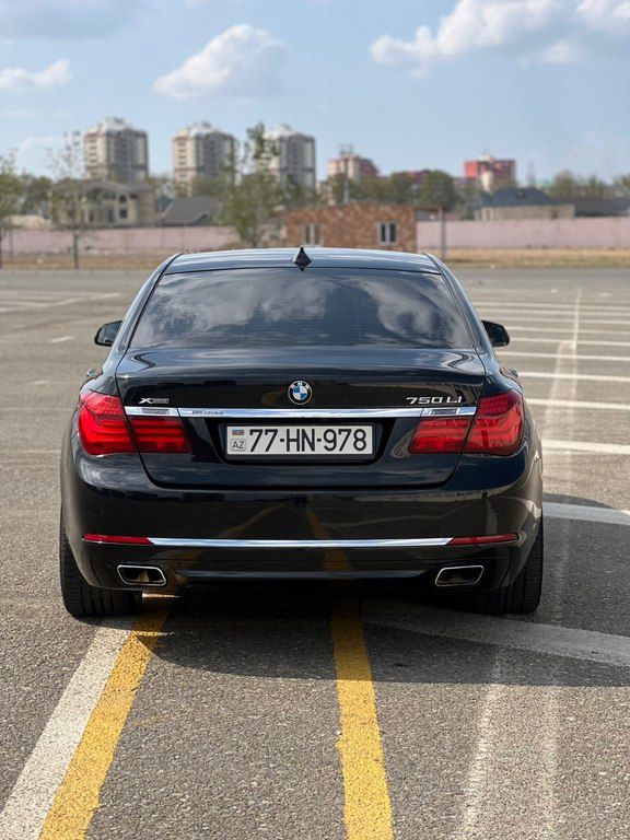 BMW 750, 4.4 L, 2012 il, 109 000 km — Avtomobillər, Gəncə (2)